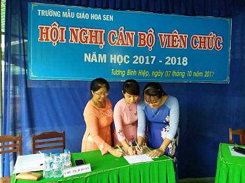 Hội nghị CB CC VC năm học 2017 - 2018