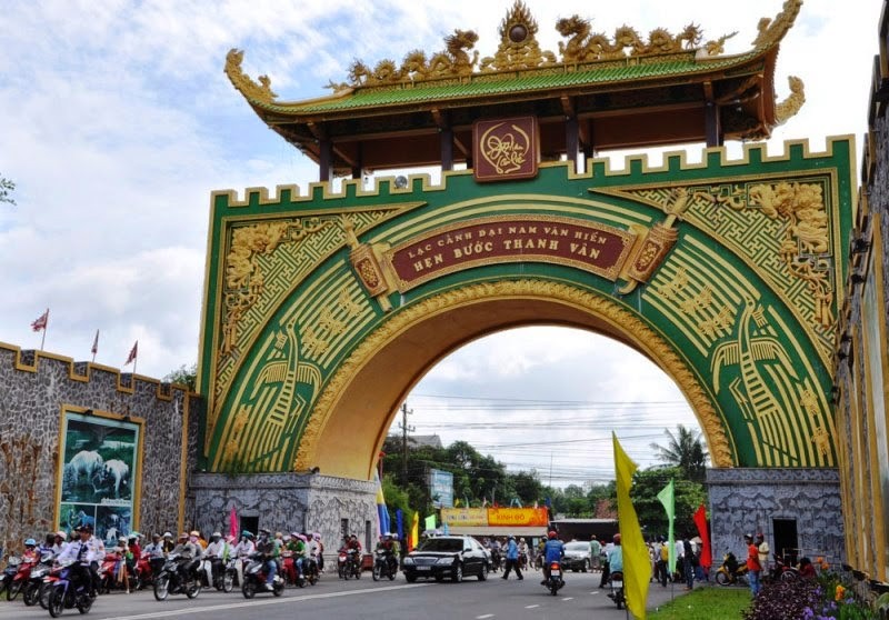 KHỐI LÁ - TUẦN 1: MỘT SỐ ĐỊA DANH , DI TICH, THẮNG CẢNH CỦA QUÊ EM